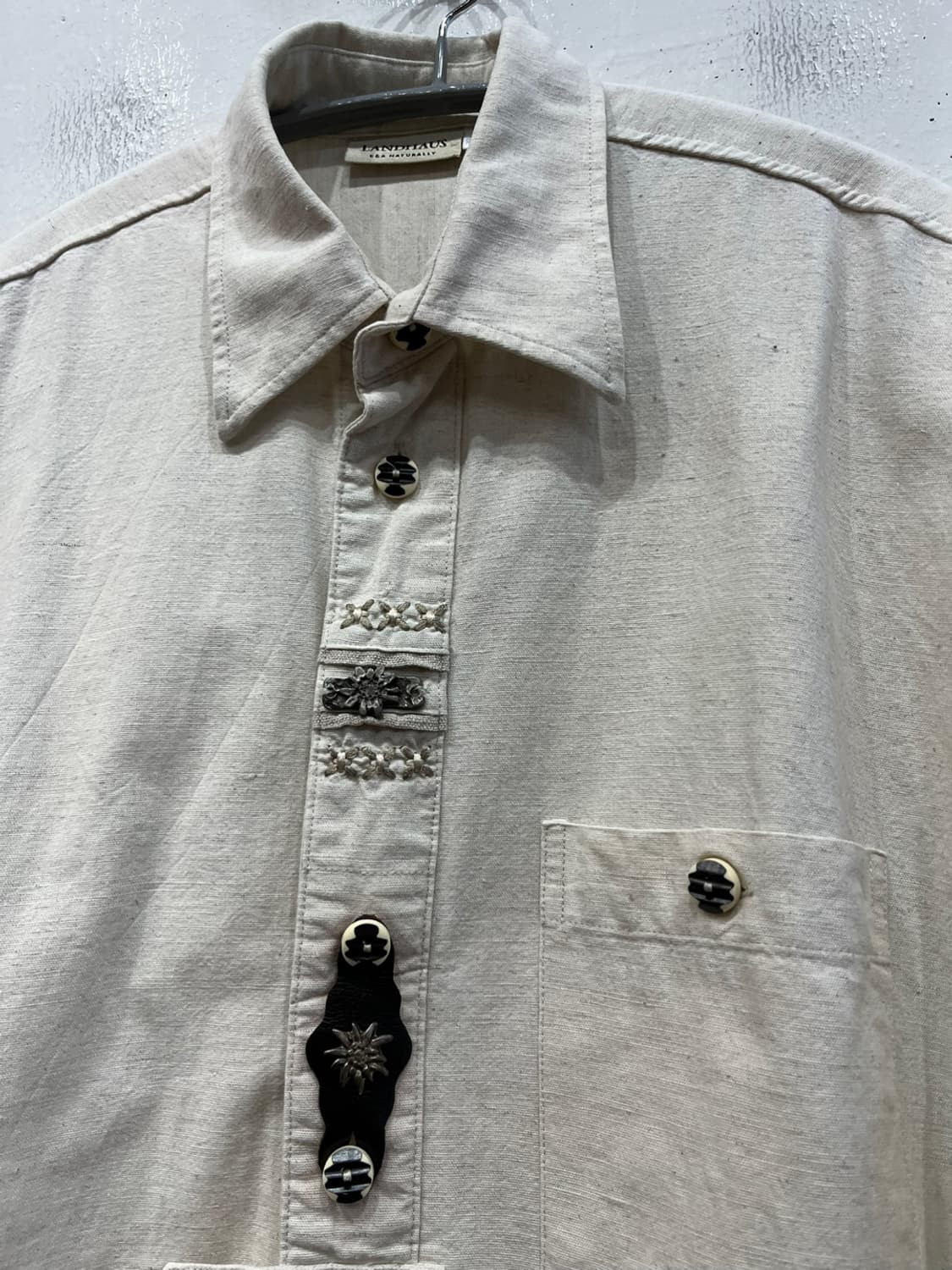 Landhaus 린넨 블렌디드 하프 반팔 티롤리안 셔츠  상품이미지2