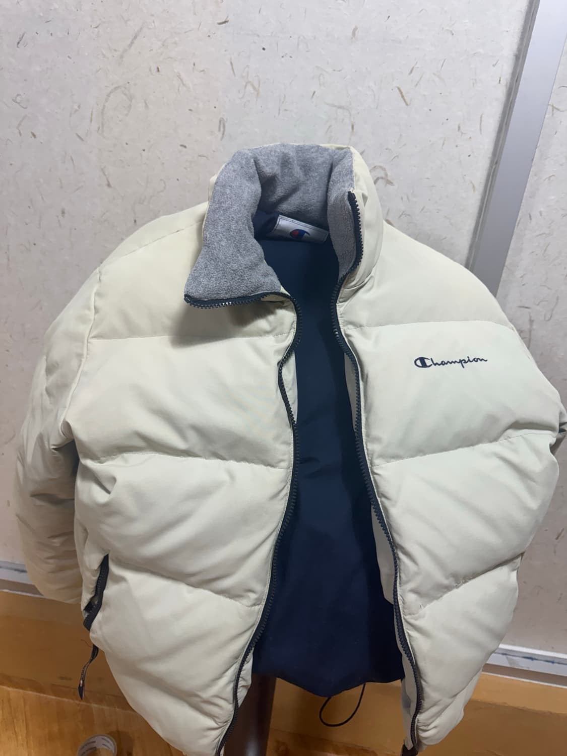 챔피온 빈티지 다운 패딩 상품이미지4