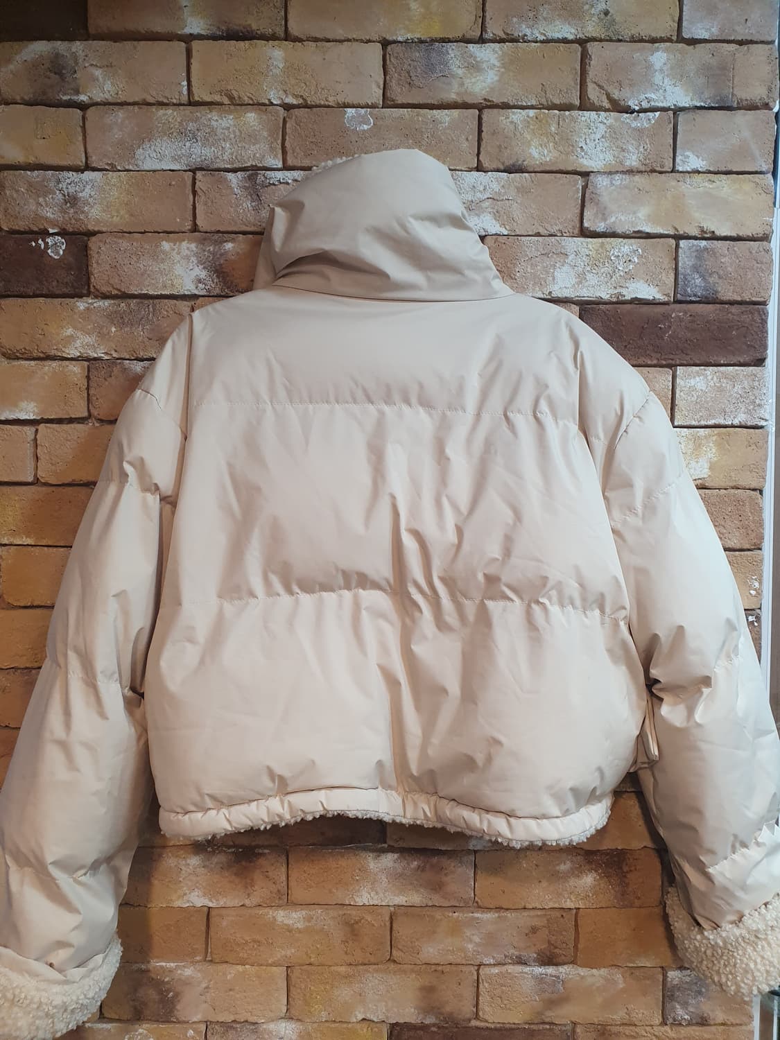 아이보리 숏 패딩 퍼 안감 상품이미지3