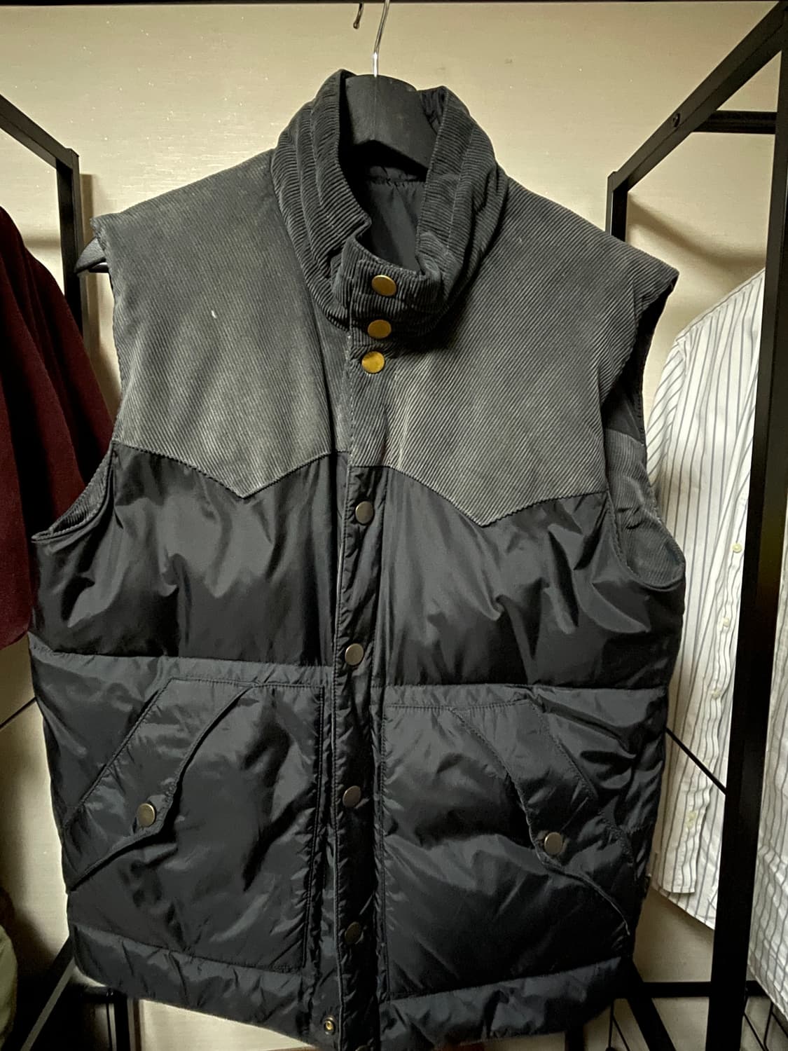 에디바우어 리버시블 구스다운 베스트 상품이미지1