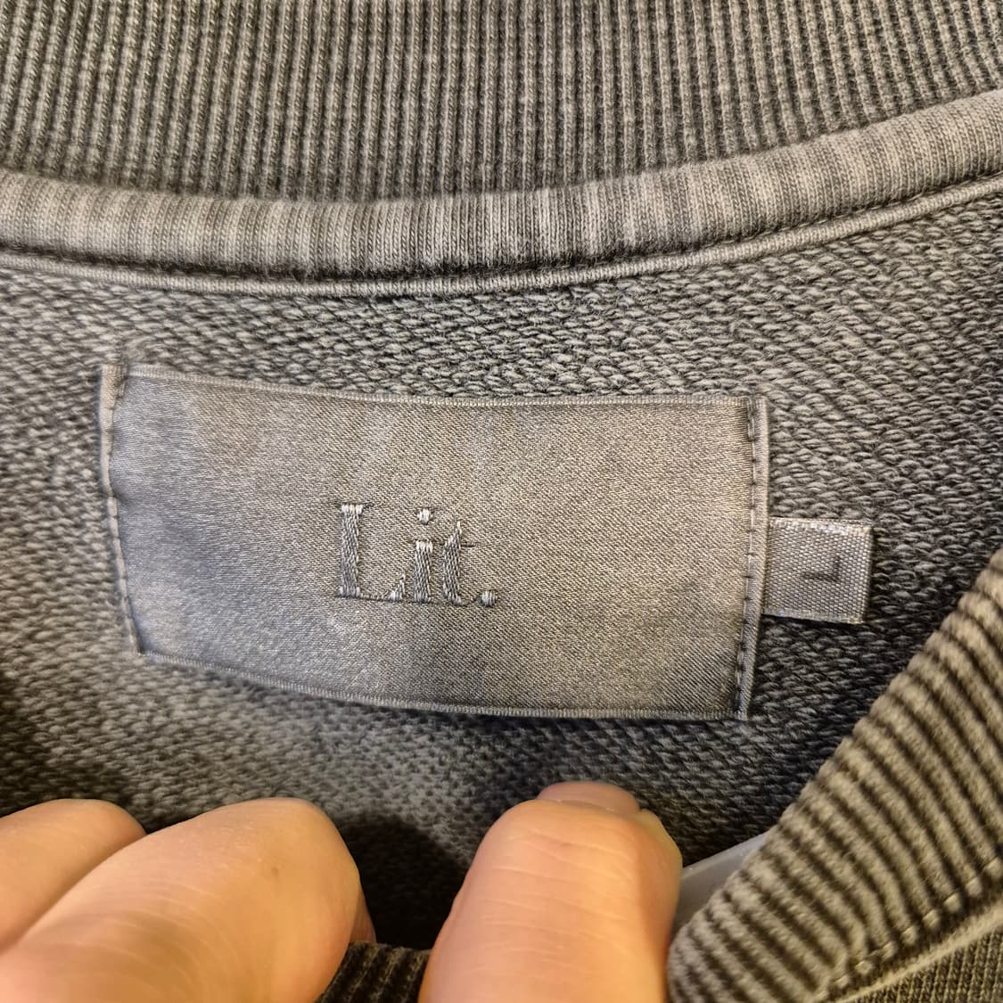 L 피그먼트워싱 맨투맨  상품이미지3