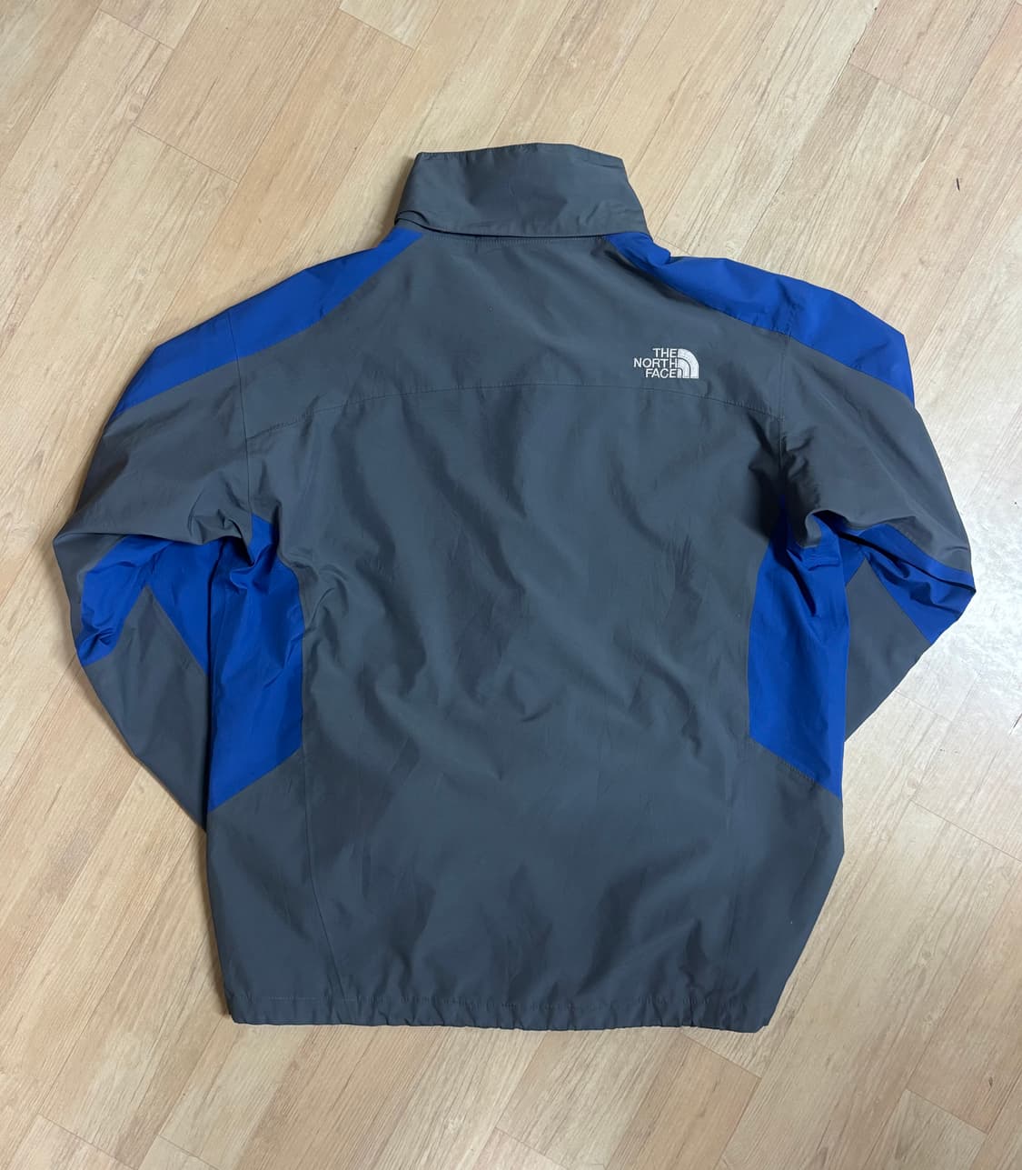 노스페이스 고어텍스 바람막이 상품이미지2