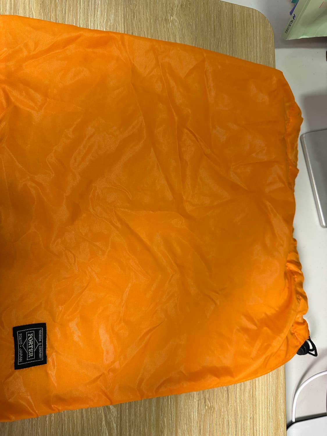 포터 탱커 숄더백 스몰 블랙 상품이미지7