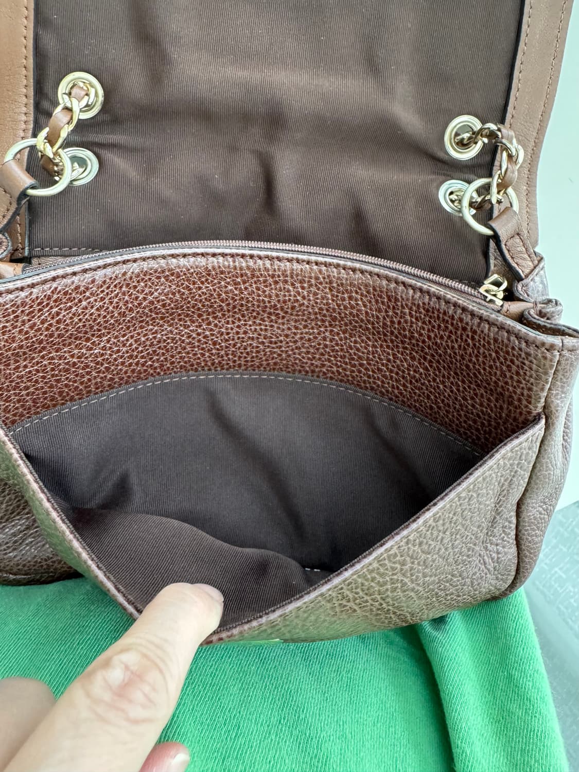 헤지스 체인숄더&크로스 브라운 천연가죽백 상품이미지7