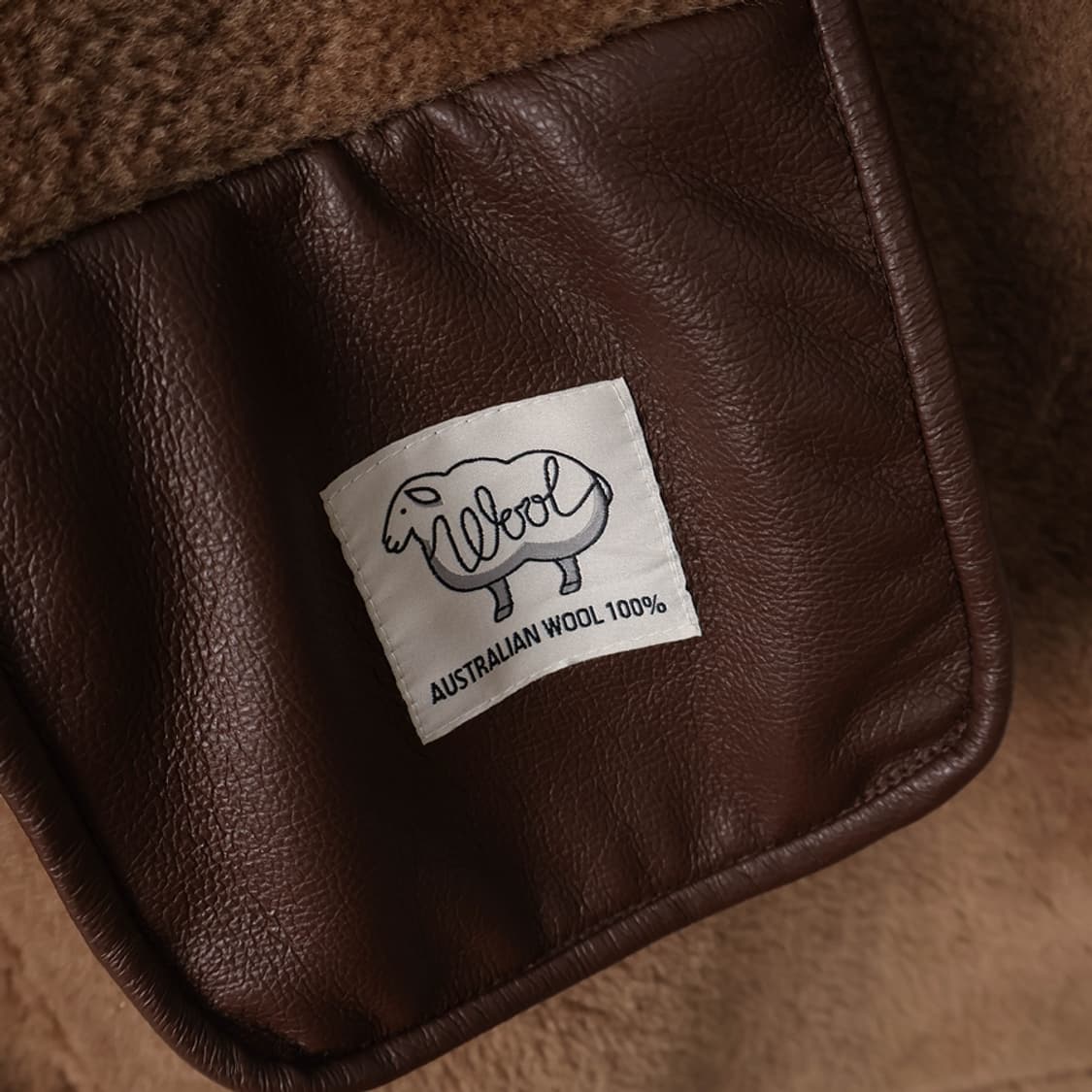 77/리오벨 양모100% 무스탕 하프 롱 코트 상품이미지7