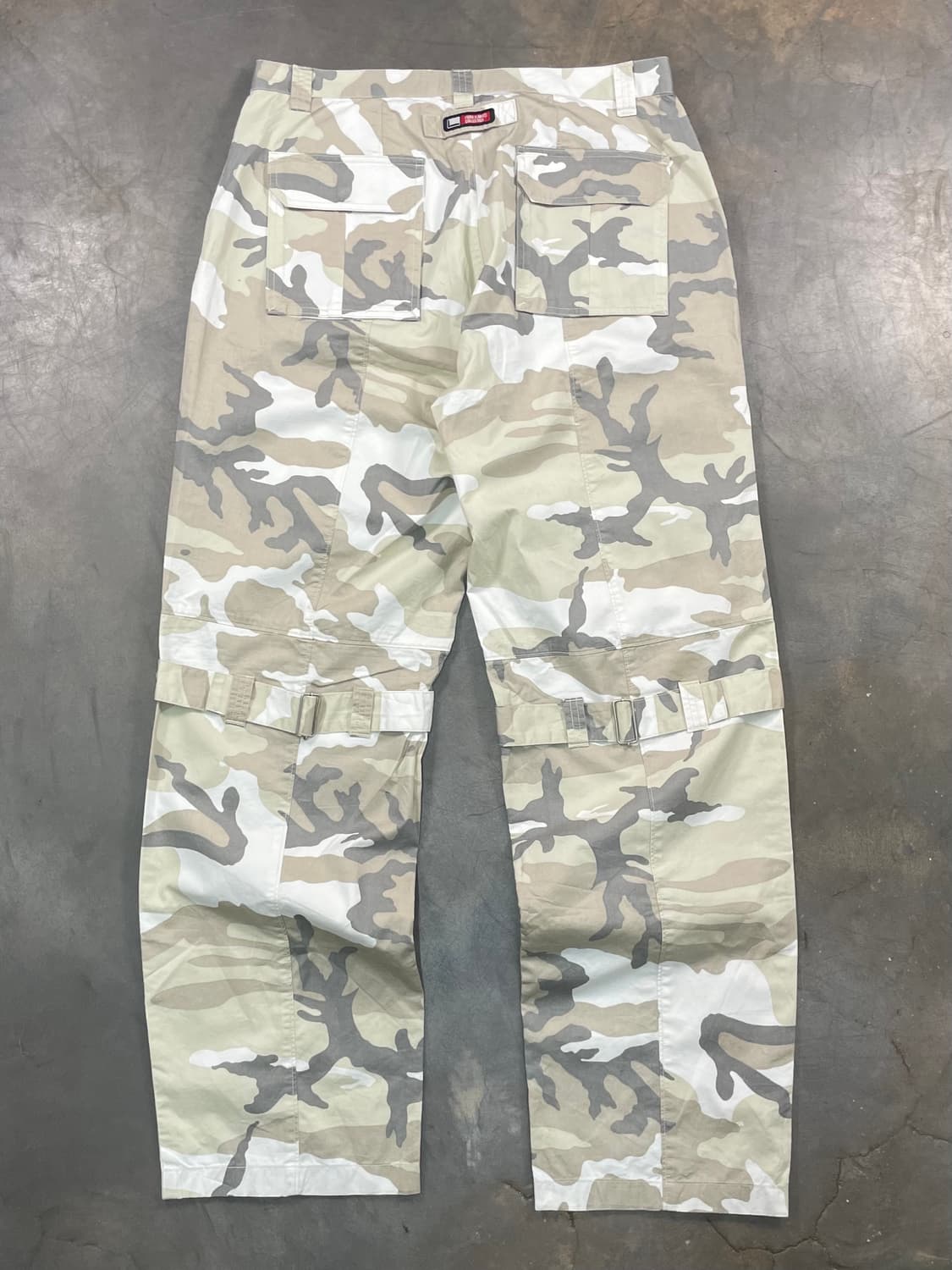 후부 데드스탁 데저트 카모 카고팬츠 상품이미지3