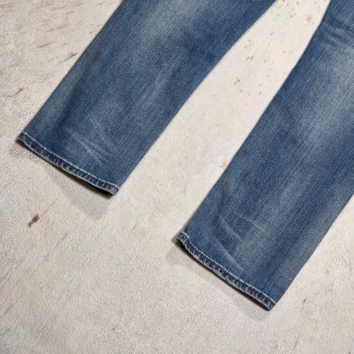 유니클로 데미지 중청 데님팬츠 상품이미지6