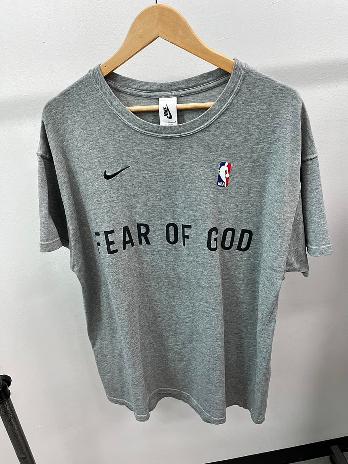 105) 나이키 x 피어오브갓 오버 반팔티  상품이미지2