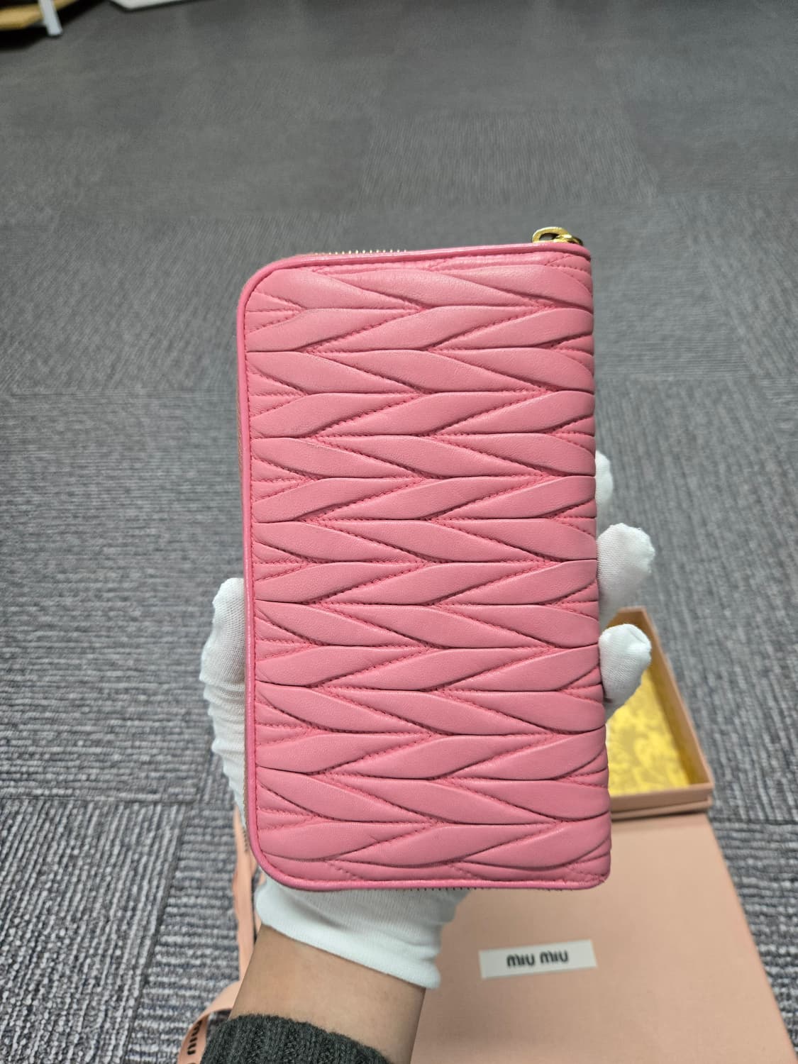 [특가][정품] 미우미우 마테라쎄 장지갑 상품이미지2