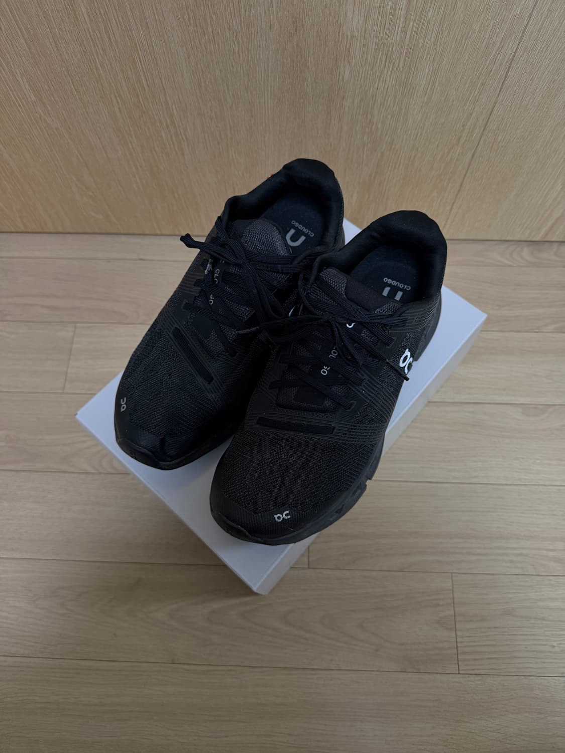 온러닝 클라우드 고 260 상품이미지1