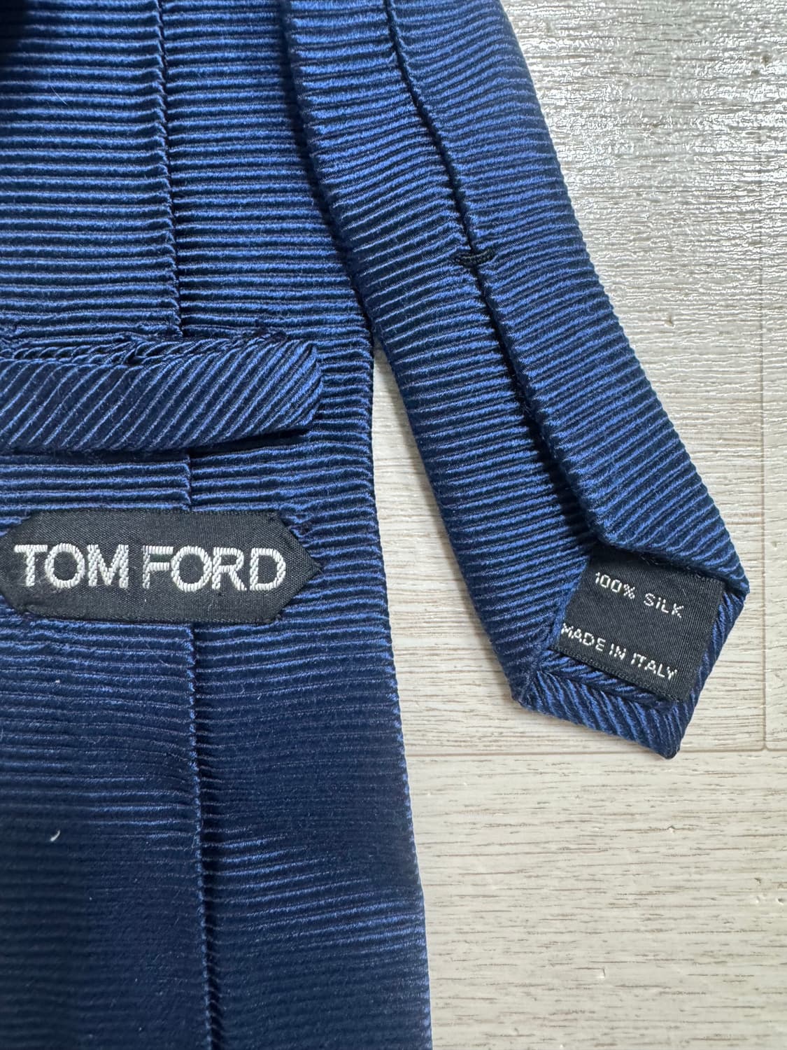 톰포드 수트 상품이미지8