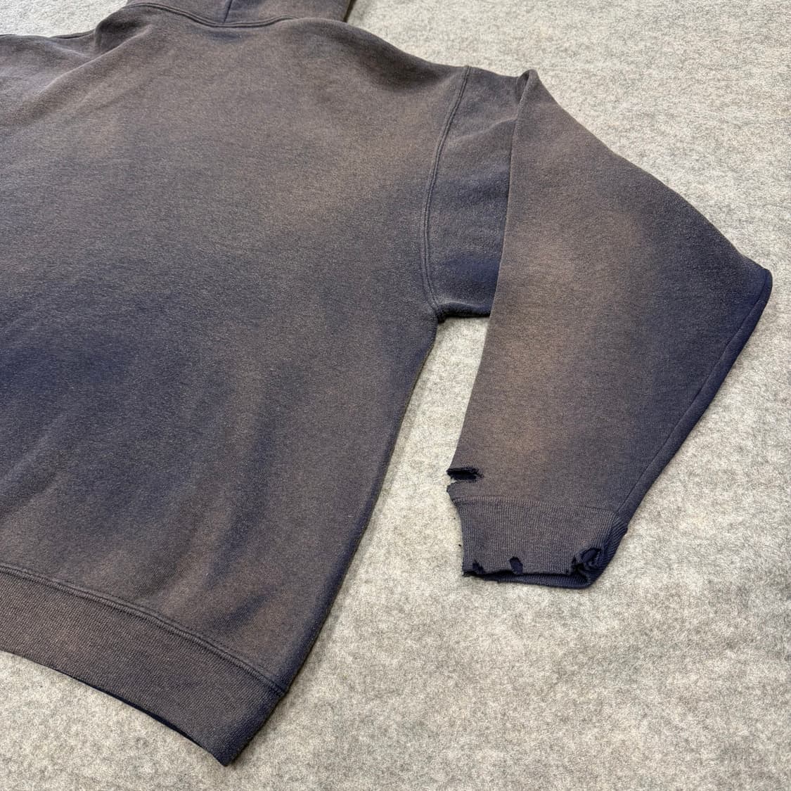 00s Vintage Russell Sun faded Hoodie 러셀 상품이미지9