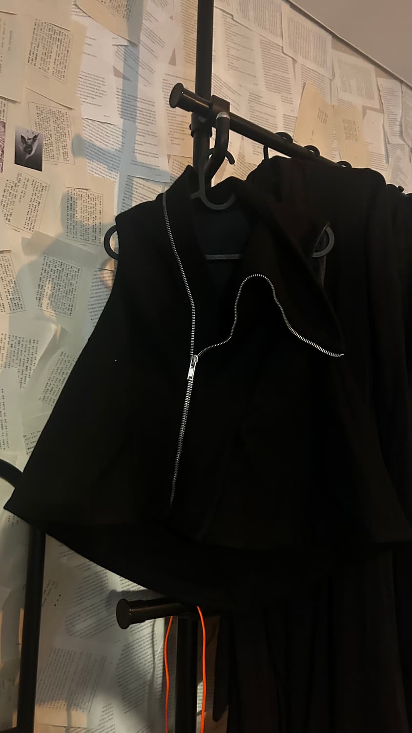 릭오웬스 드레이프 슬리브리스 가디건 상품이미지2