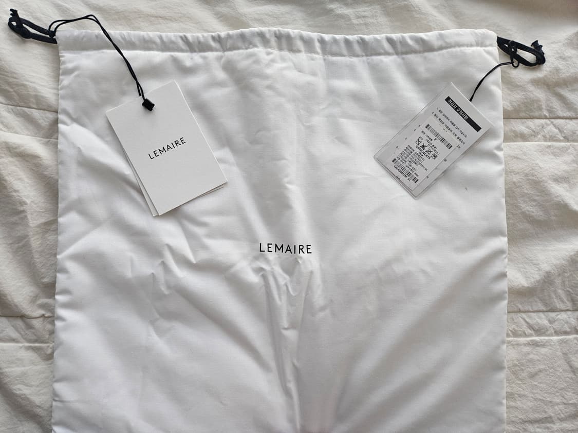 르메르 버티컬백  lemaire 상품이미지4