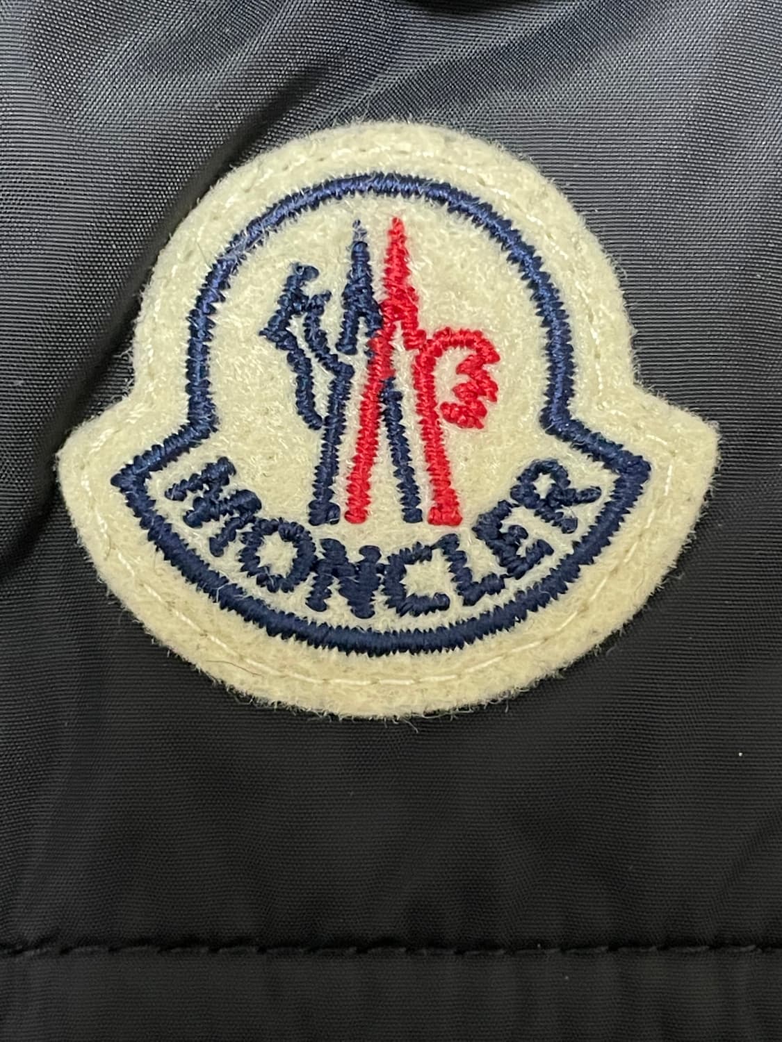 [ 3 / 정품 ] 21fw 몽클레어 모렐 마르크 숏 다운 패딩 상품이미지4