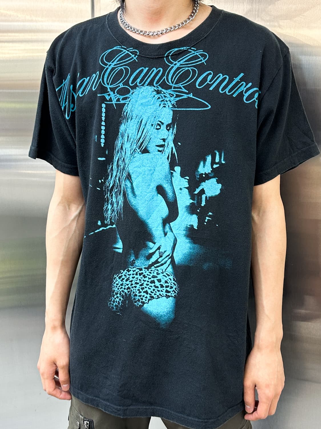 아시안캔컨트롤러즈 스모키걸 아트웤 티셔츠 상품이미지1