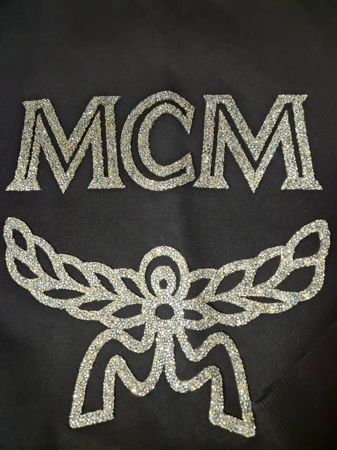 MCM 빅 로고 로렐 크리스탈 맨투맨 (블랙, M사이즈) 상품이미지5