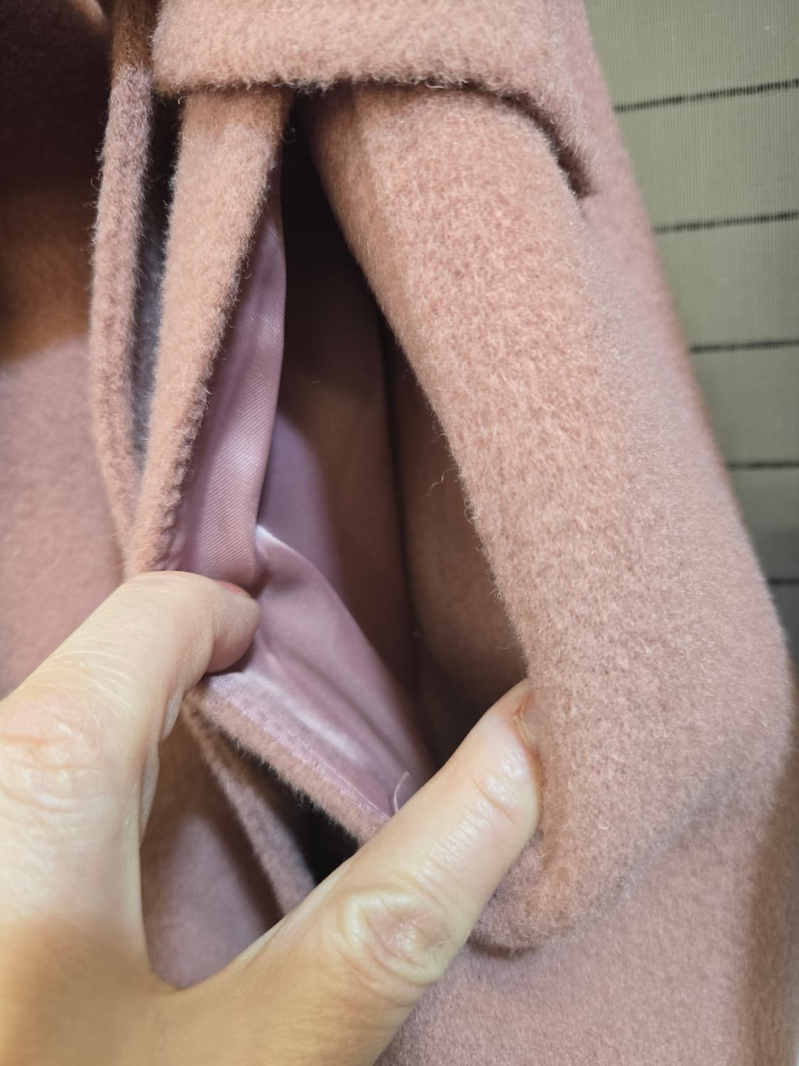 로엠 핸드메이드 울100%피치색상 벨트 울 코트 상품이미지6