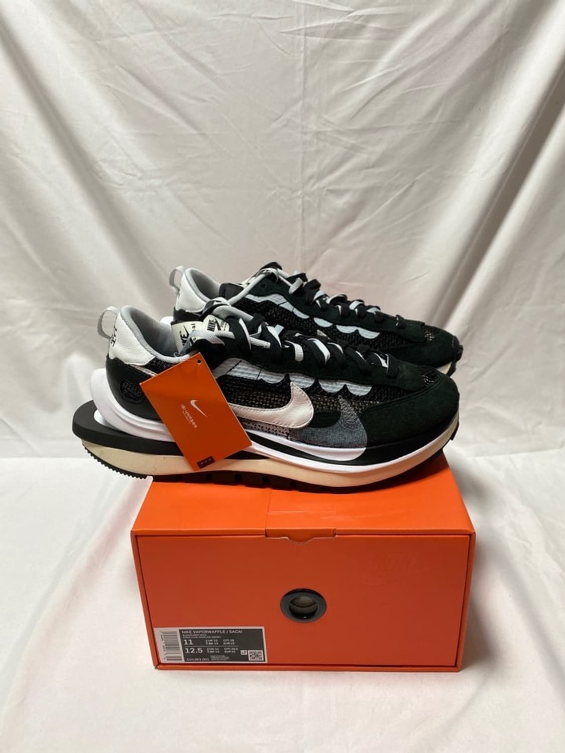 나이키 사카이 베이퍼와플 검흰(나이키코리아탭,새상품,290사이즈) 상품이미지1