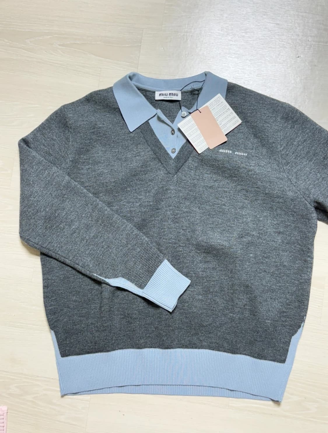 [40] 미우미우 miumiu 캐시미어 울 로고 폴로 니트 자켓 집업 상품이미지4