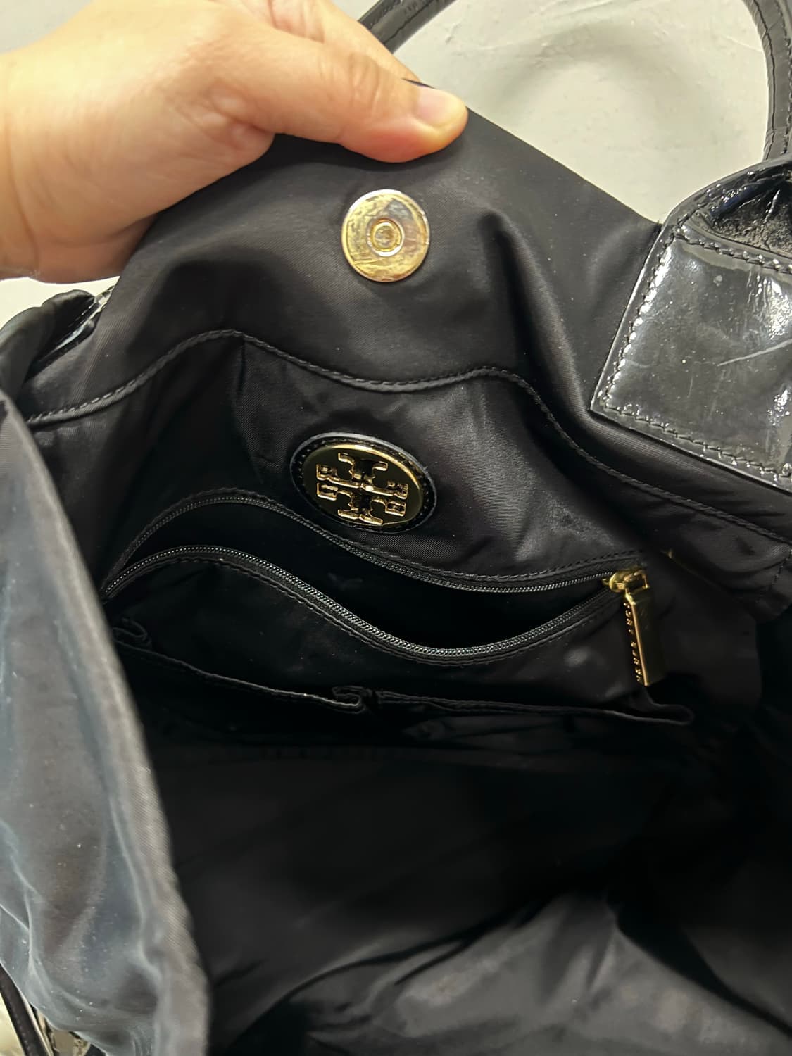 (OS) 토리버치 나일론 토트백 블랙 상품이미지5