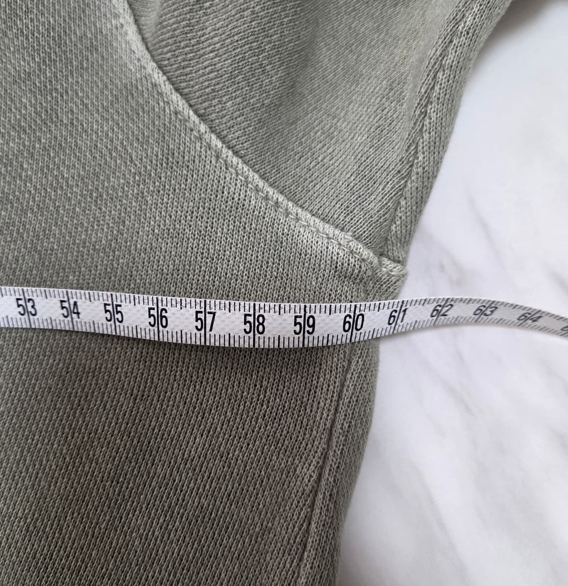 씨피컴퍼니 렌즈 맨투맨  상품이미지7