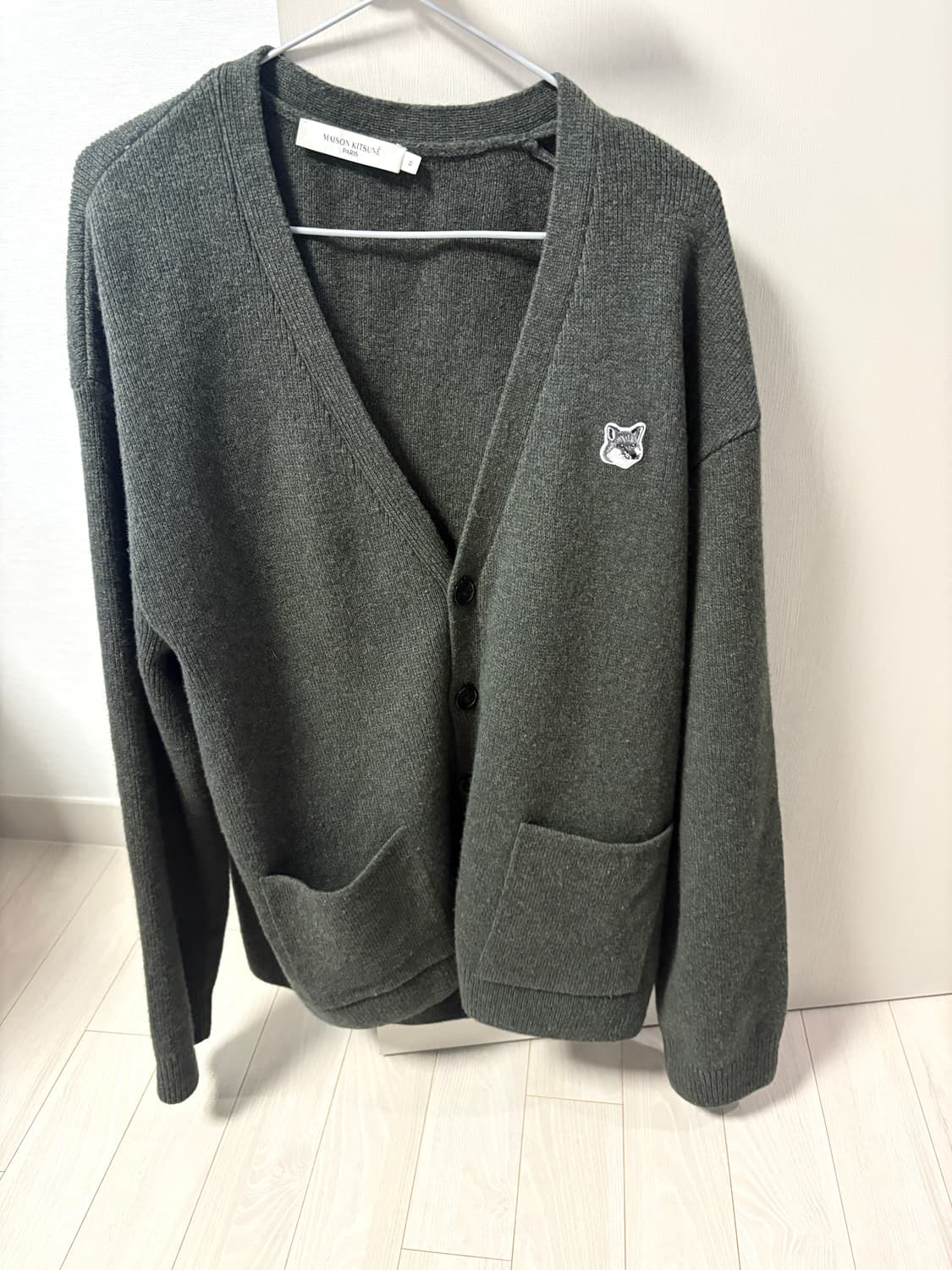 메종키츠네 가디건 상품이미지1