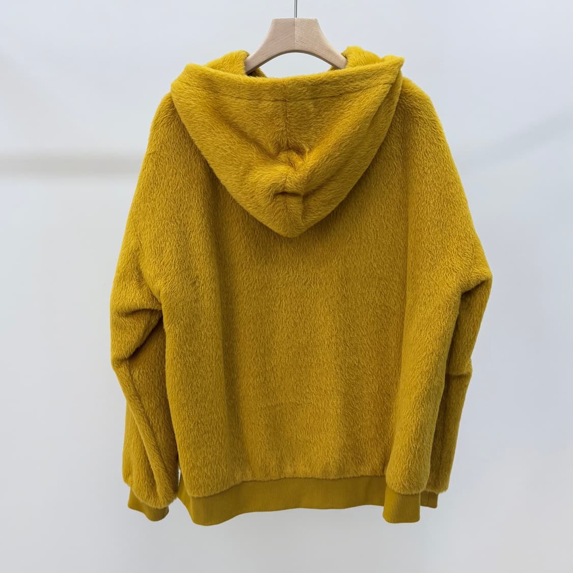 [S+급/L] 셀린느 글리터 로고 알파카 울 후드티 상품이미지5