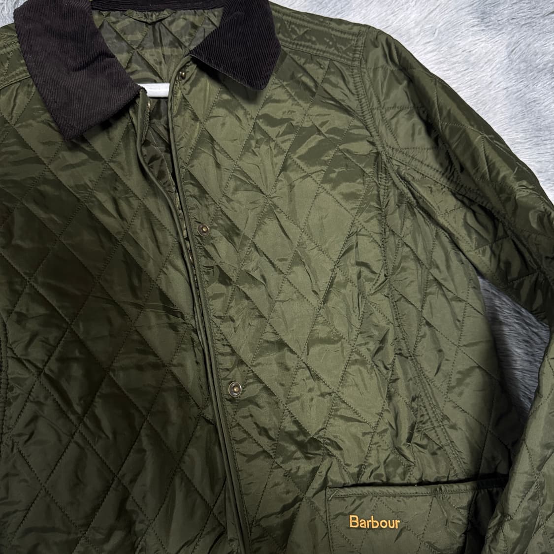 바버 아난데일 카키 퀄팅자켓 여성 42 사이즈  상품이미지3