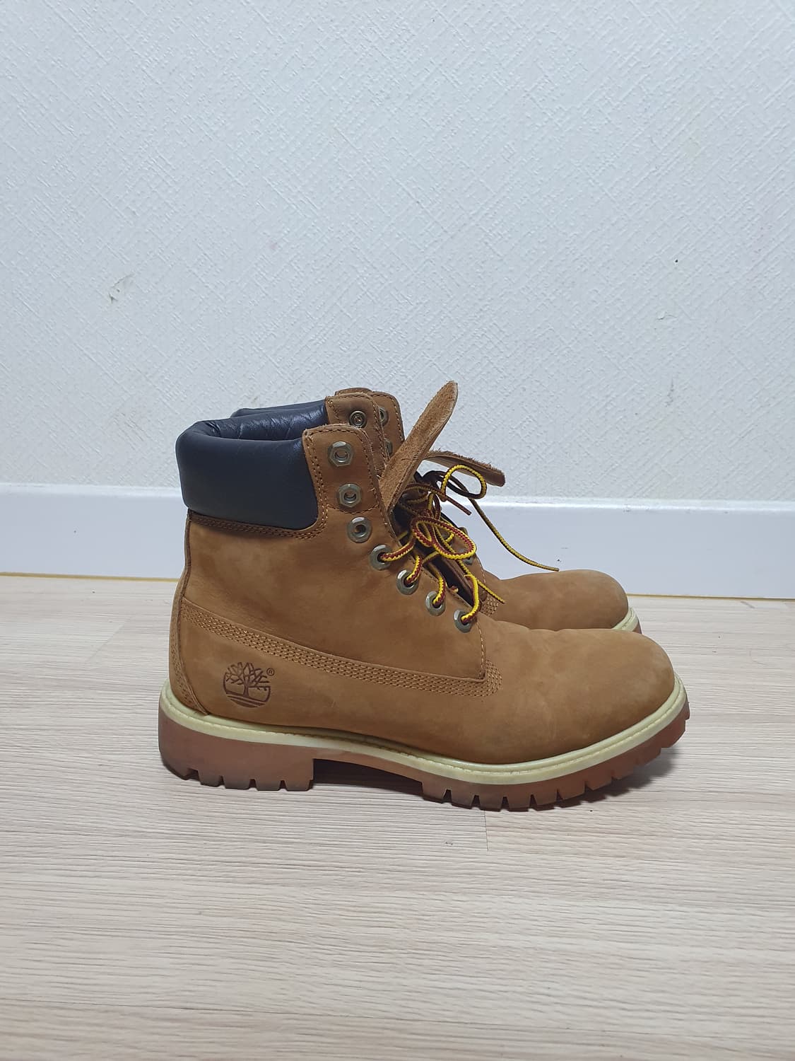 팀버랜드 6인치 프리미엄 부츠 브라운 250~55 상품이미지1