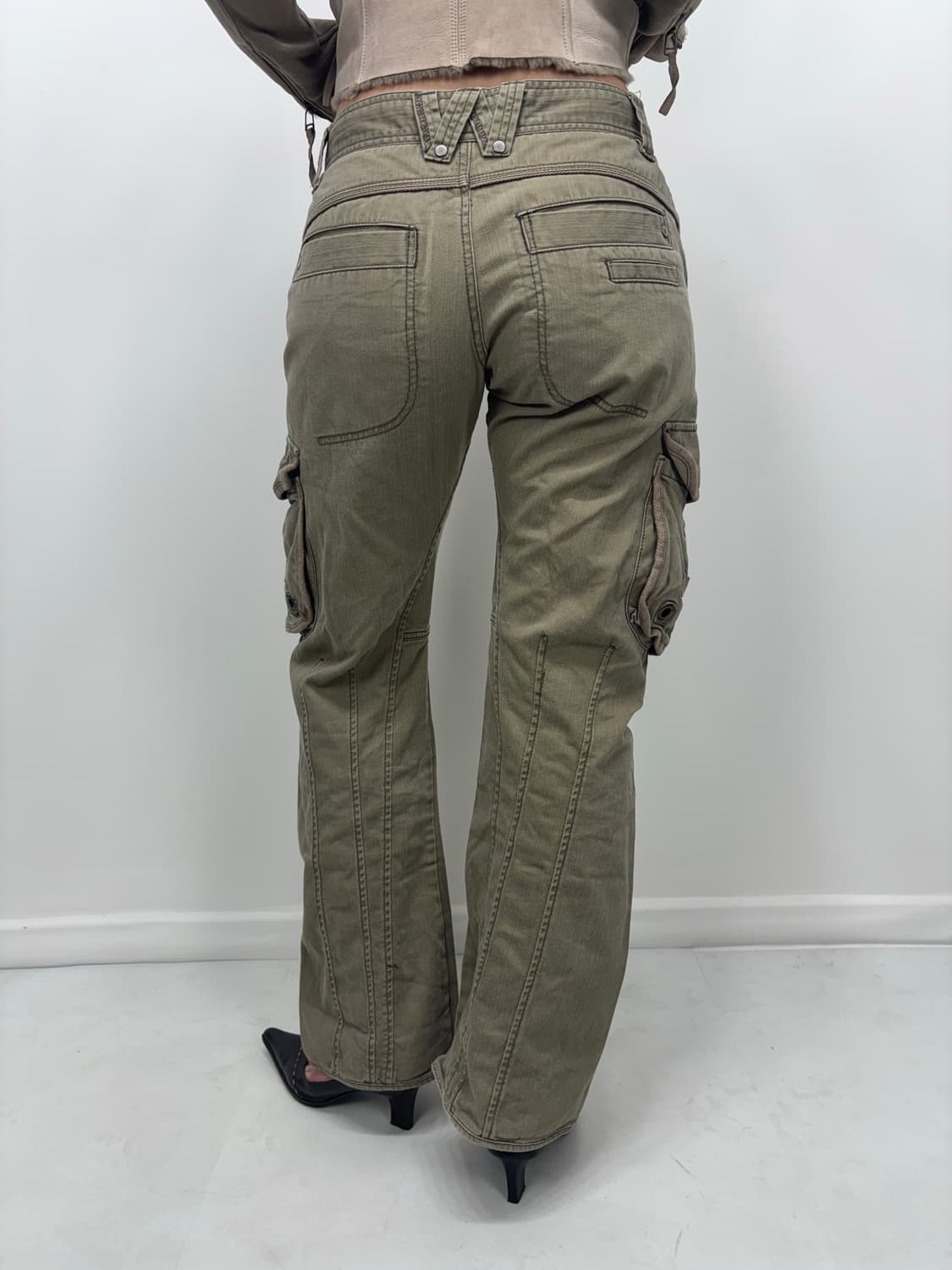 PANEL CARGO PANTS 상품이미지1