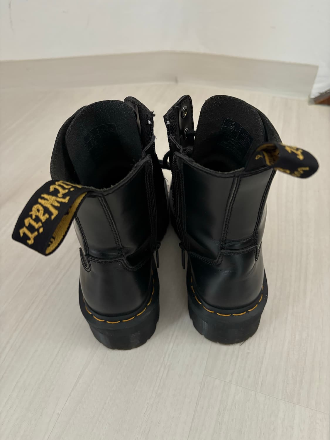 닥터마틴 제이든230 상품이미지4