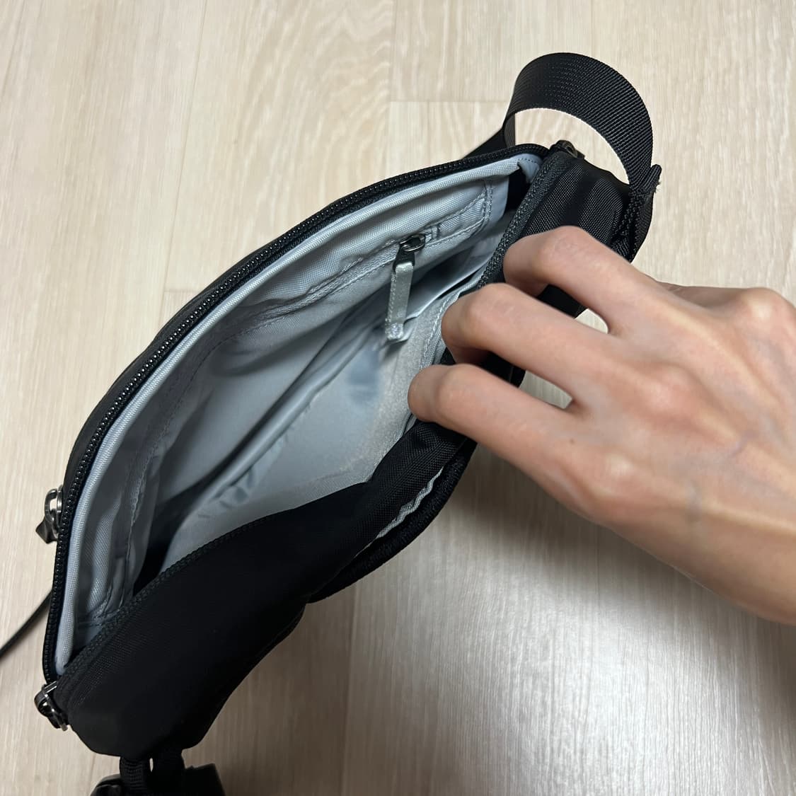 아크테릭스 맨티스2 웨이스트백 블랙 상품이미지4