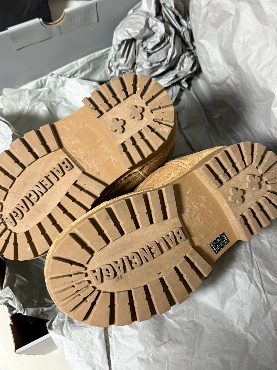 [40] 발렌시아가 알래스카 부츠 미들 상품이미지5