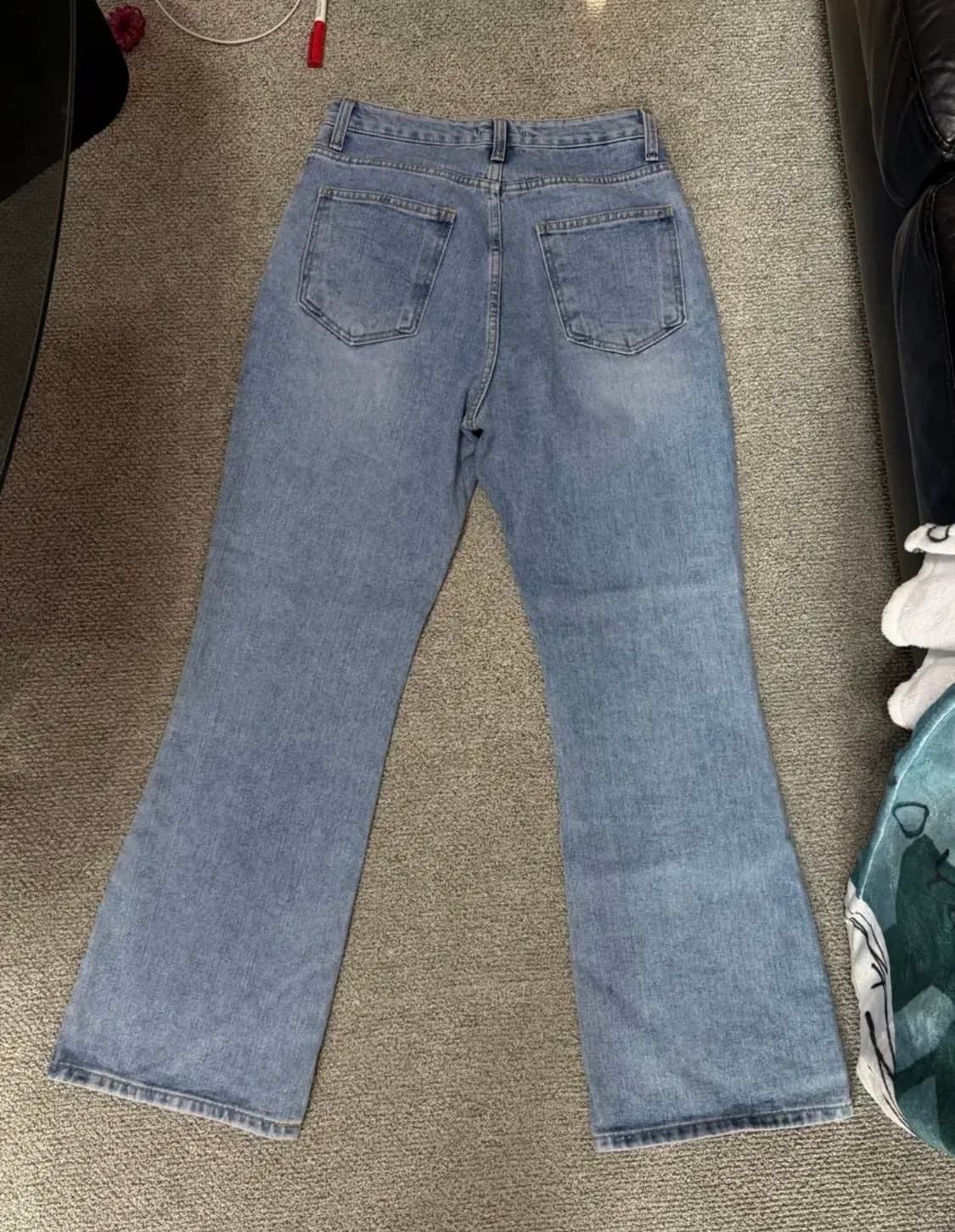 실사 유) 이즈이즈 cool fit flare jeans 연청 데님 상품이미지4