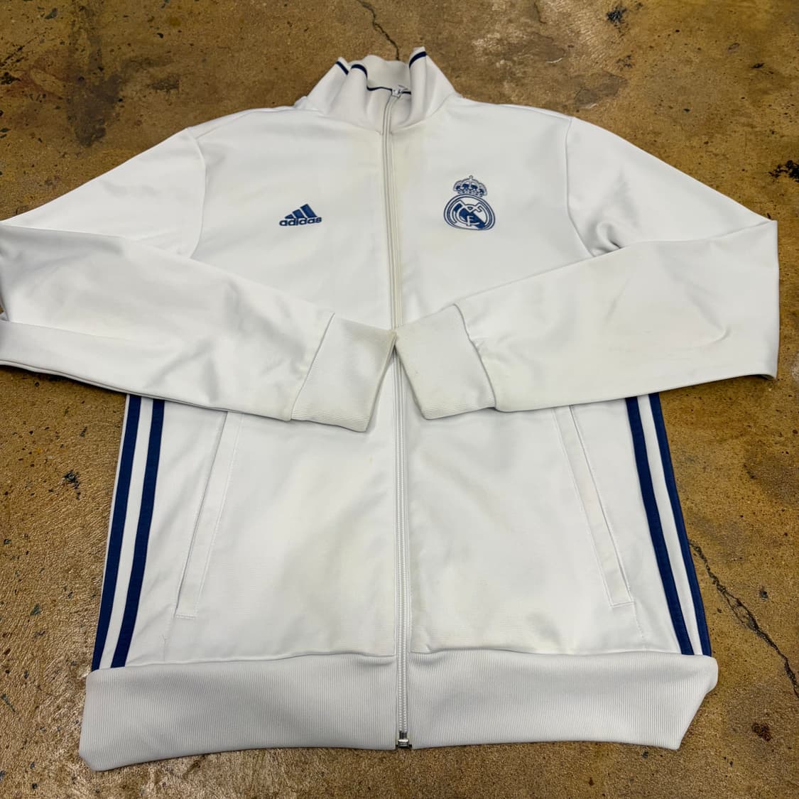 아디다스 레알 마드리드 화이트 네이비 져지 트랙탑 90 상품이미지2