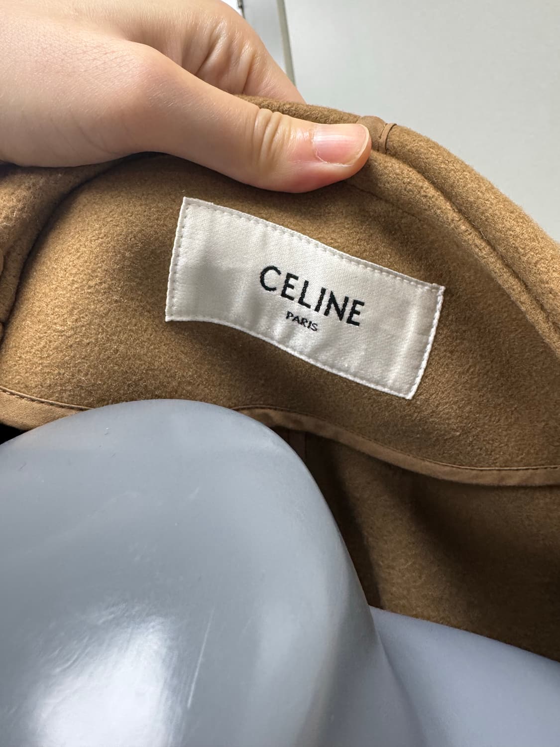 Celine 캐시미어 코트 판매합니다. 상품이미지8