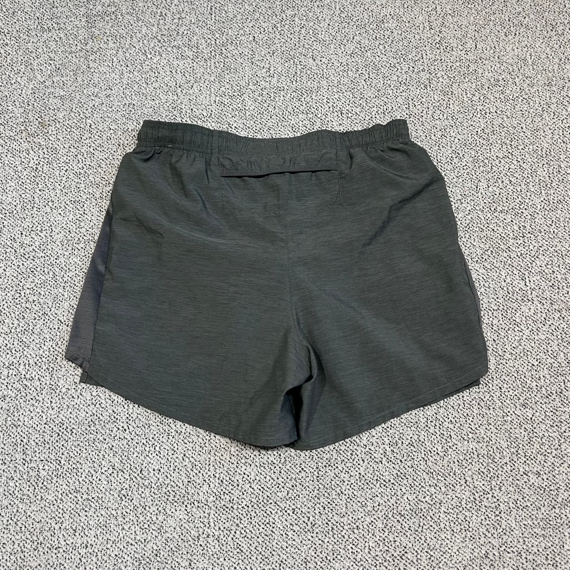 나이키 러닝쇼츠 상품이미지2