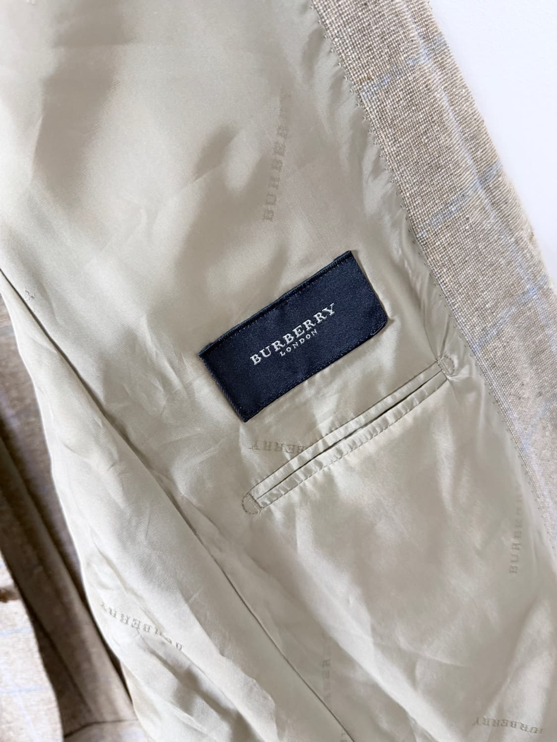 버버리 런던 체크 캐시미어 블렌드 블레이져 자켓  상품이미지7