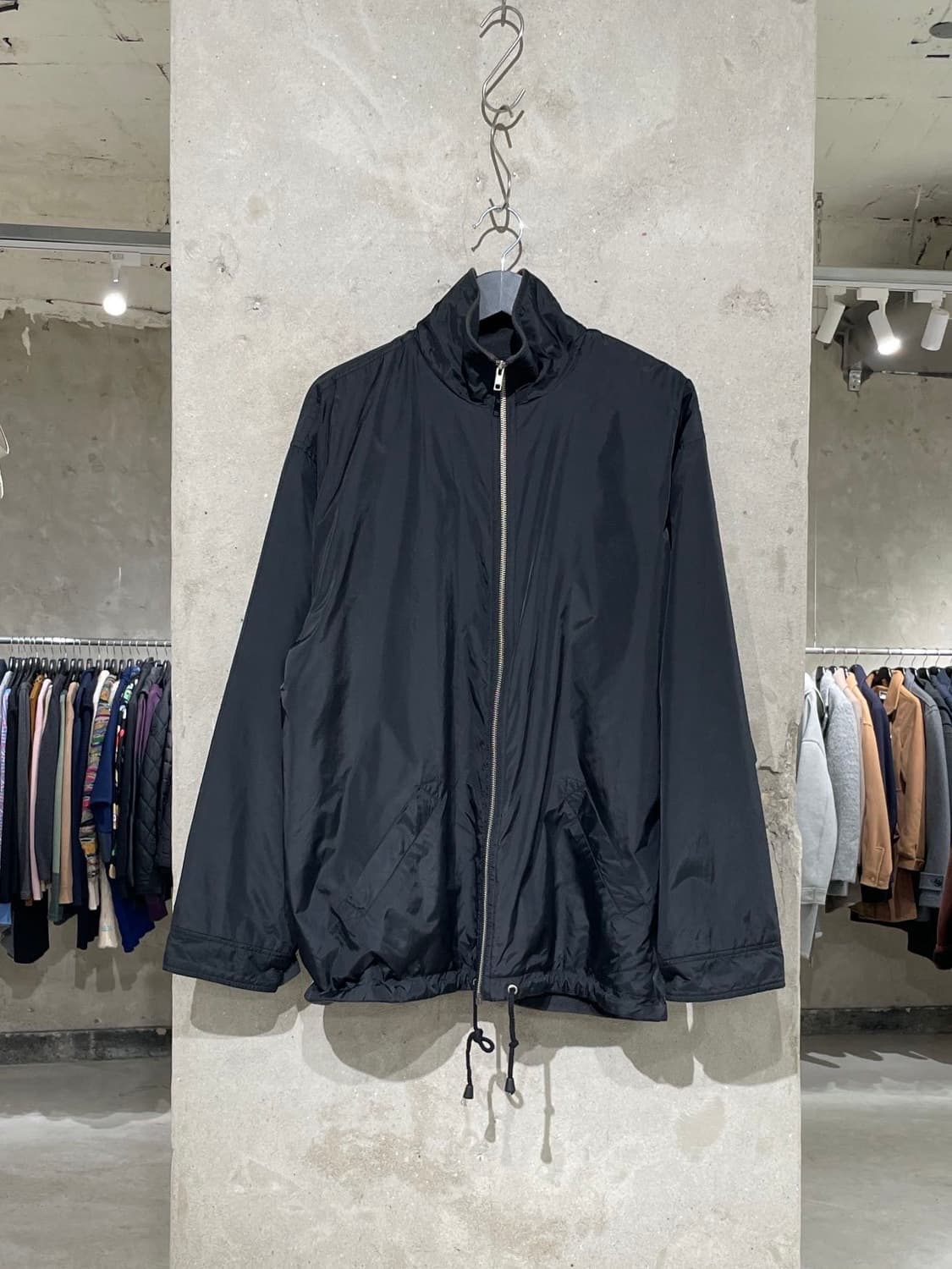 이브 생로랑 뿌르 옴므 블랙 백 로고 플리스 라이닝 자켓 상품이미지2