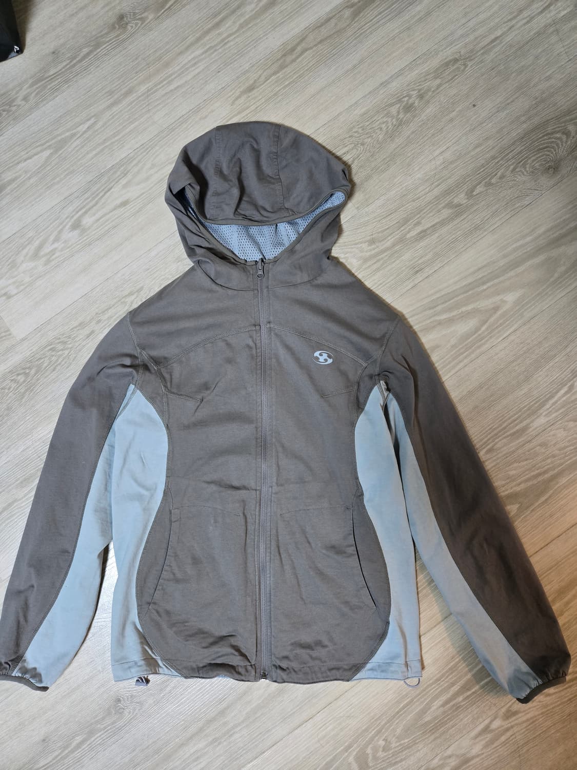 산산기어 푸마 리버시블 후드집업 1 상품이미지1