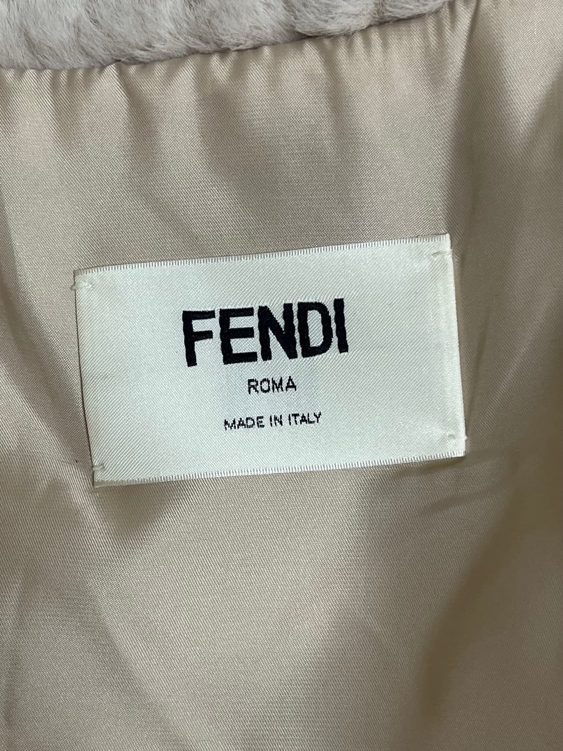 펜디 여성 퍼 코트 아이보리 L 상품이미지3