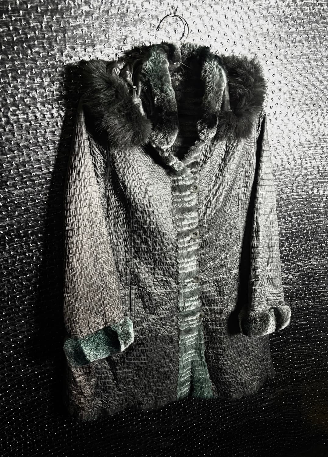 Arboirent 플리츠 퍼 트리밍 코트 상품이미지2