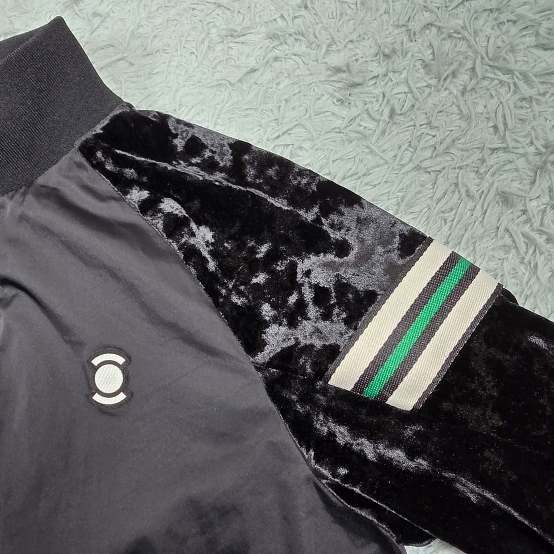 와이드앵글 여성 비즈로고 벨벳배색 트랙자켓 90 상품이미지5