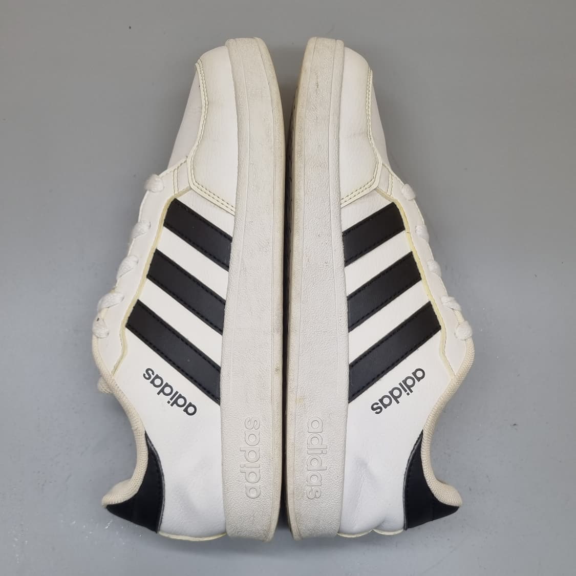 아디다스 브레이크넷 여성스니커즈 230 상품이미지5