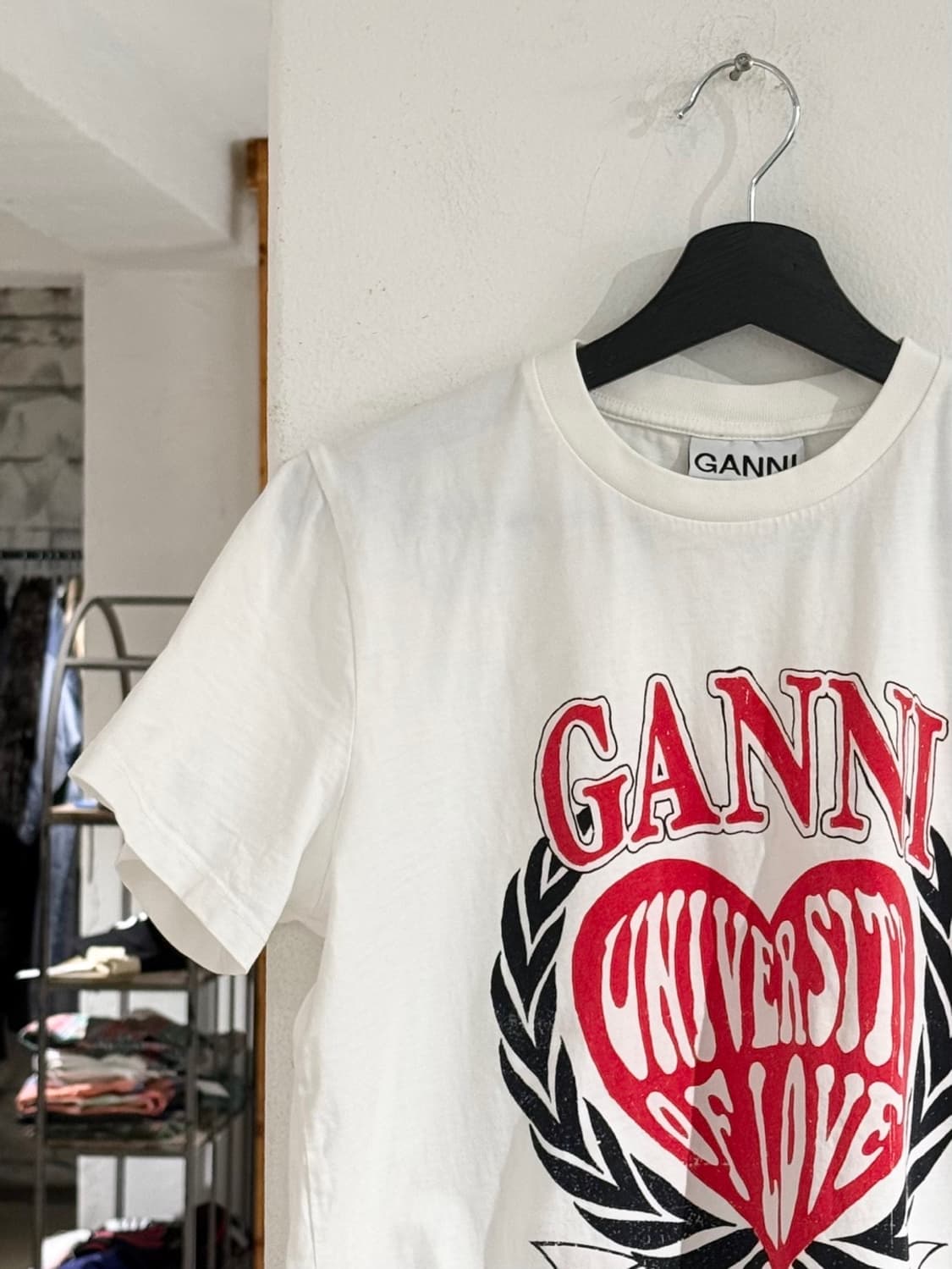 가니 하트 유니버시티 오브 러브 하프 슬리브 티셔츠 상품이미지2