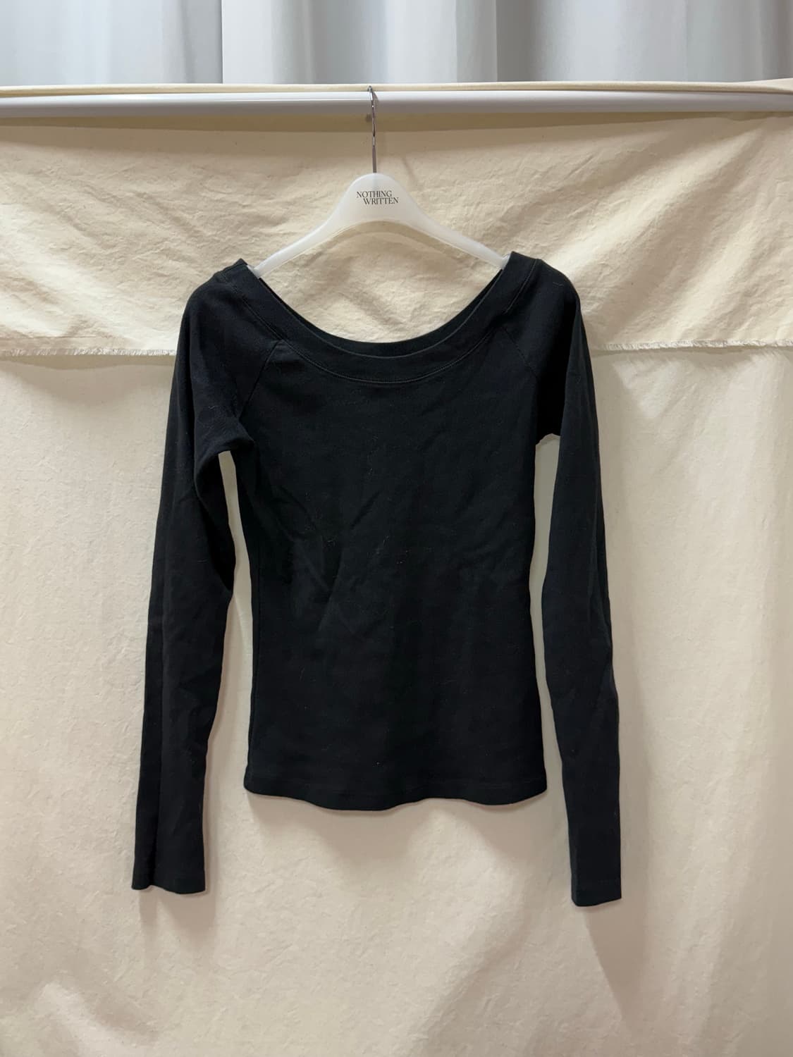 브랜디멜빌 오픈숄더 티셔츠 상품이미지1