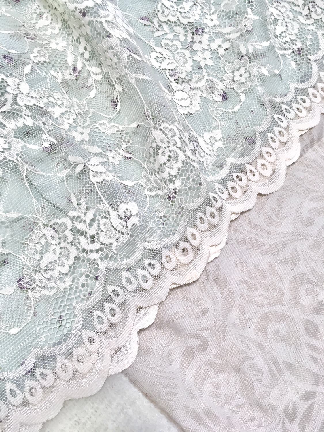 라이트그린 플라워 레이스 새틴 스커트 상품이미지6