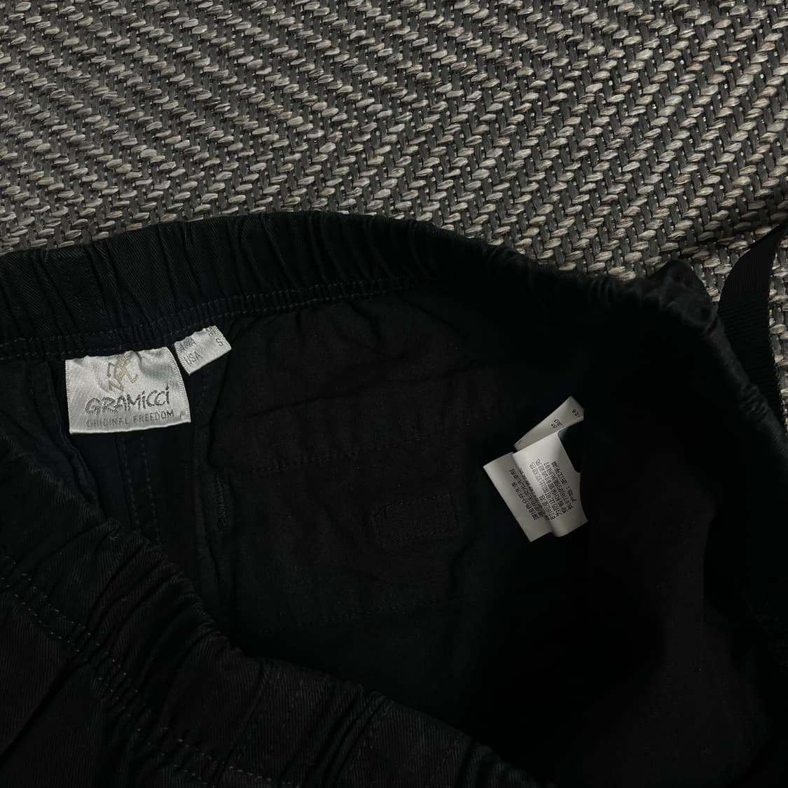 그라미치 벨티드 테이퍼드 치노 팬츠 블랙o 3954 상품이미지6