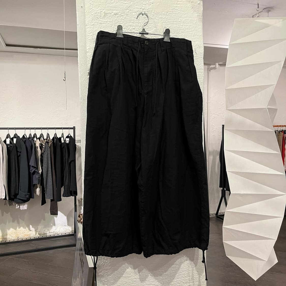 요지야마모토 오버사이즈 벌룬팬츠 상품이미지1